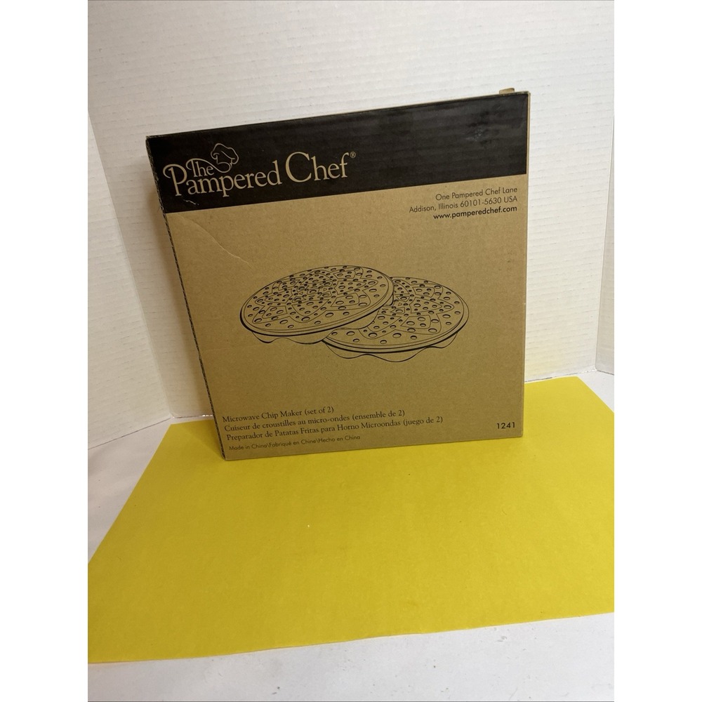 Pampered Chef Black Silicone 2 piece set Microwave Potato Chip Maker 1241 Snacks